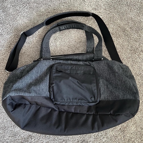 Lululemon Duffle Bag - Picture 10 of 10